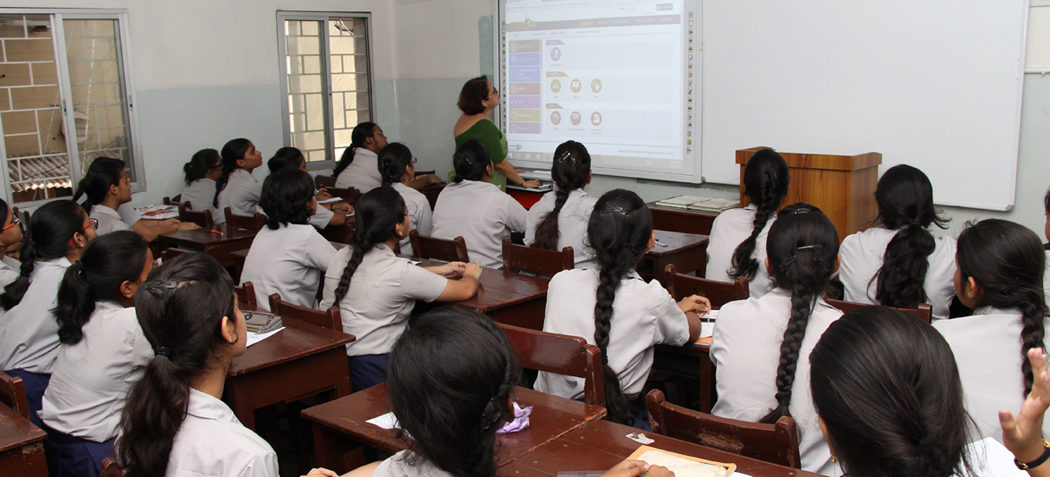 Facilities_02-1 smart classrooms